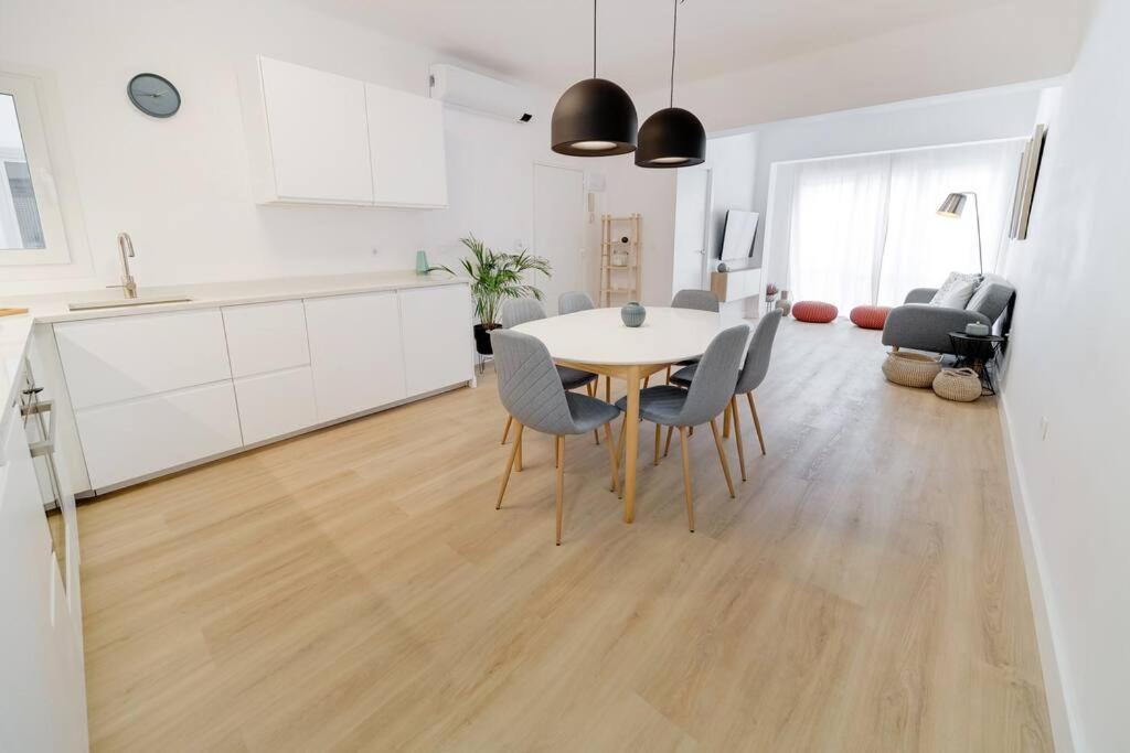 Esplendido Apartamento En El Centro Málaga Exterior foto